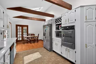 1 Mountain View Ct, Clinton Township, NJ 08833 - Photo 7