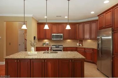 84 Bedford Dr, Montgomery Township, NJ 08558 - Photo 17