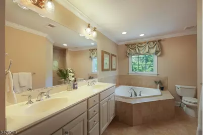 84 Bedford Dr, Montgomery Township, NJ 08558 - Photo 25