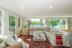 21 Fernwood Pl, Mountain Lakes, NJ 07046 - Photo 5
