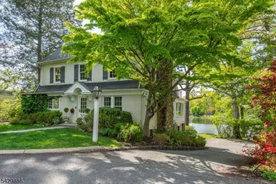 21 Fernwood Pl, Mountain Lakes, NJ 07046 - Photo 3