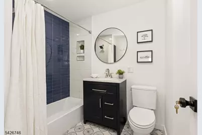 1046 Lorraine Ave, Union Township, NJ 07083 - Photo 27
