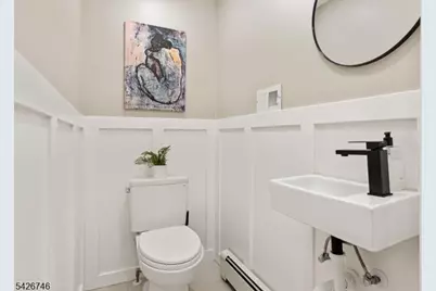 1046 Lorraine Ave, Union Township, NJ 07083 - Photo 21