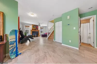 212 Westchester Ct #8, Union Township, NJ 07083 - Photo 3