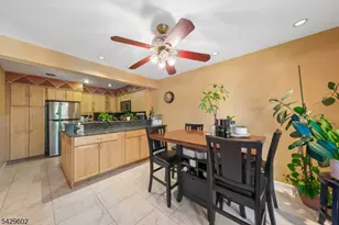 212 Westchester Ct, Union Township, NJ 07083 - Photo 7