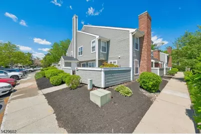 212 Westchester Ct #8, Union Township, NJ 07083 - Photo 25