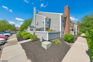 212 Westchester Ct, Union Township, NJ 07083 - Photo 25