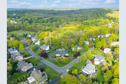 17 Elmwood Dr, Warren Township, NJ 07059 - Photo 3