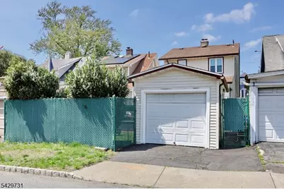 115 Lexington Ave, Bloomfield, NJ 07003 - Photo 25