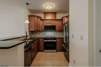 29-31 Freeman St #D-2, Newark, NJ 07105 - Photo 3