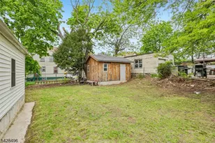 335 19th Ave, Paterson, NJ 07504 - Photo 17