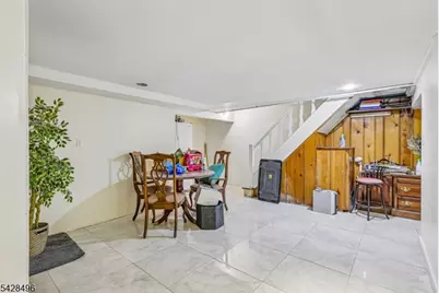 335 19th Ave, Paterson, NJ 07504 - Photo 19