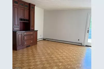 175 Highland Lakes Rd, Vernon, NJ 07422 - Photo 11