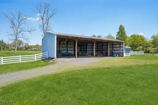 70 Pleasant Run Rd, Readington, NJ 08822 - Photo 43