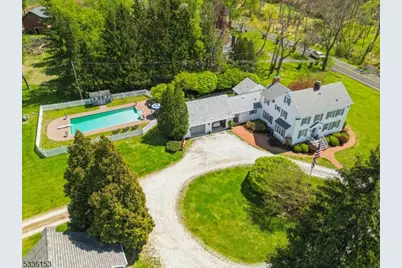 70 Pleasant Run Rd, Readington, NJ 08822 - Photo 3