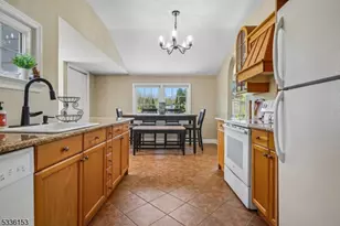 70 Pleasant Run Rd, Readington, NJ 08822 - Photo 39