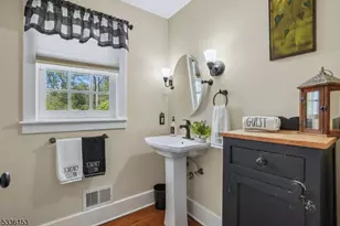 70 Pleasant Run Rd, Readington, NJ 08822 - Photo 15
