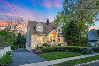 7 Meadow Rd, Chatham, NJ 07928 - Photo 3