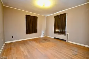 5 Gwyneth Rd, West Milford, NJ 07480 - Photo 9