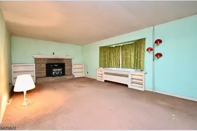 5 Gwyneth Rd, West Milford, NJ 07480 - Photo 7