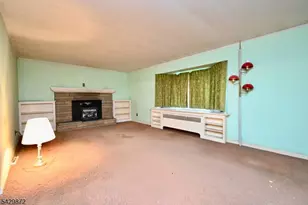 5 Gwyneth Rd, West Milford, NJ 07480 - Photo 7