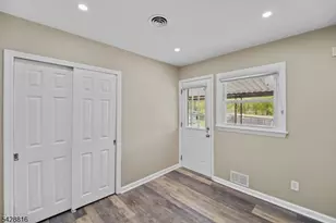 49 Louis Ave, Middlesex, NJ 08846 - Photo 9