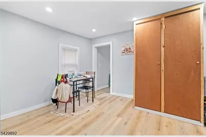60 Bell Street, Orange, NJ 07050 - Photo 9