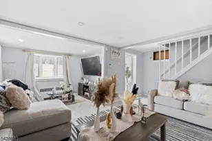 60 Bell St, Orange, NJ 07050 - Photo 5