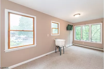 40 Castle Rock Rd, Jefferson Township, NJ 07849 - Photo 13