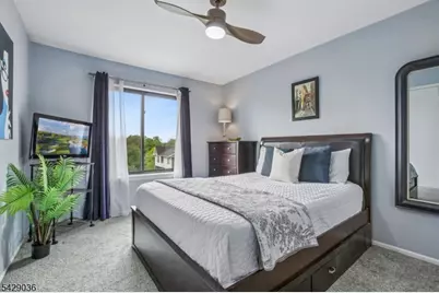 12 Louisburg Sq, Verona, NJ 07044 - Photo 29