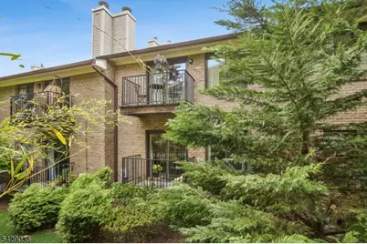 12 Louisburg Sq, Verona, NJ 07044 - Photo 43