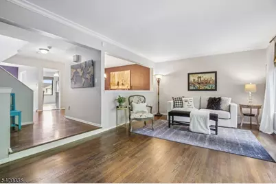 12 Louisburg Sq, Verona, NJ 07044 - Photo 7