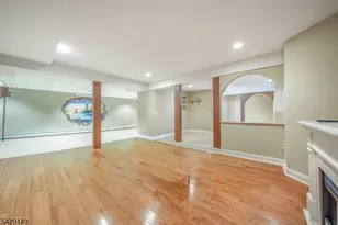 72 Gathering Hill Ct, Parsippany, NJ 07950 - Photo 39