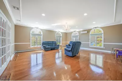 72 Gatheringhill Ct, Parsippany, NJ 07950 - Photo 19