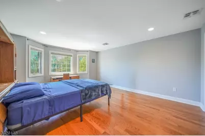 72 Gatheringhill Ct, Parsippany, NJ 07950 - Photo 29