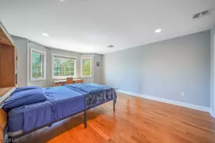72 Gathering Hill Ct, Parsippany, NJ 07950 - Photo 29