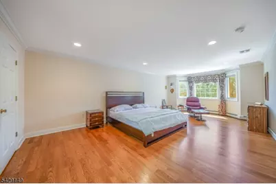 72 Gatheringhill Ct, Parsippany, NJ 07950 - Photo 25