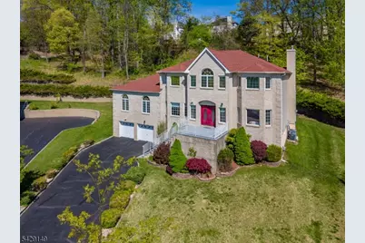 72 Gatheringhill Ct, Parsippany, NJ 07950 - Photo 1