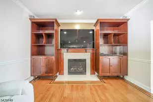 72 Gathering Hill Ct, Parsippany, NJ 07950 - Photo 15