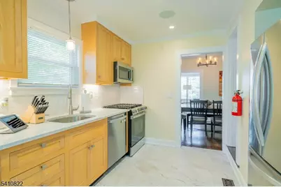 19 Pine Street, West Orange Township, NJ 07052 - Photo 21