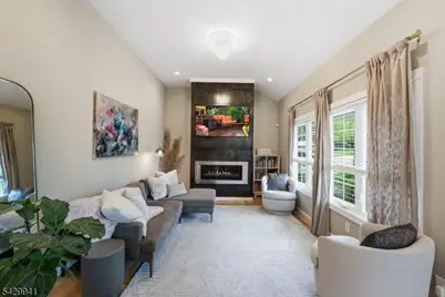 11 Homewood Way, Montclair, NJ 07042 - Photo 7