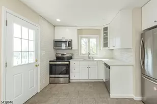 537 Dell Rd, Mount Arlington, NJ 07850 - Photo 7