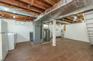 537 Dell Rd, Mount Arlington, NJ 07850 - Photo 17