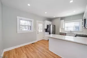 46 Dunnell Rd, Maplewood, NJ 07040 - Photo 9