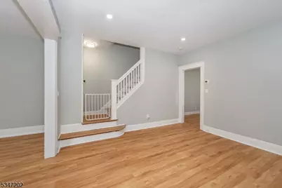 46 Dunnell Rd, Maplewood, NJ 07040 - Photo 5