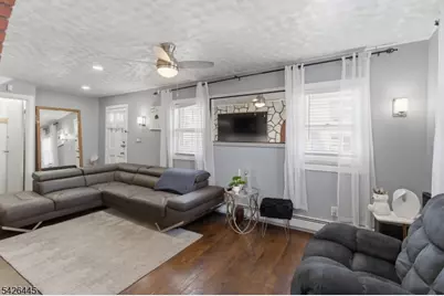 43 Bank St, Elizabeth, NJ 07201 - Photo 5