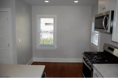 49 Park Ave, Summit, NJ 07901 - Photo 3