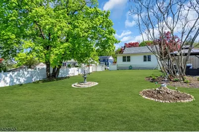 43 Everett Dr, Dover, NJ 07801 - Photo 29