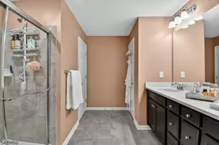 104 Albert Ct, Randolph Township, NJ 07869 - Photo 15