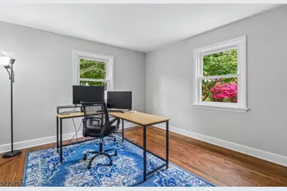 27 Dogwood Rd, Morris Plains, NJ 07950 - Photo 5